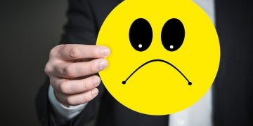 Si quieres respeto en el trabajo deshazte de los emojis