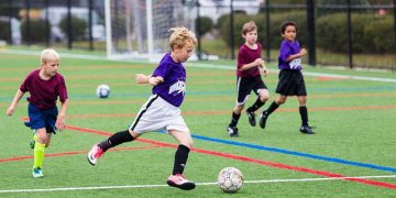 Los niños más felices y sanos están lejos de las pantallas