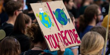 Los creyentes en el cambio climático son más propensos a cooperar con extraños