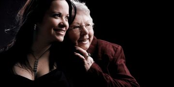 ¿Quiénes se distraen más fácilmente, los jóvenes o las personas mayores?