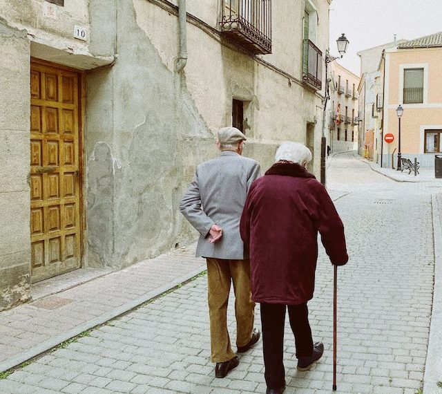 ¿Quieres una vejez más saludable y feliz?