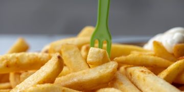 El consumo frecuente de alimentos fritos se asocia con un riesgo mayor de ansiedad y depresión
