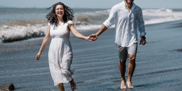 Gastar en experiencias en lugar de bienes nos hace sentir menos solos