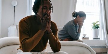 ¿El consumo de alcohol de tu pareja perjudica tu salud mental?