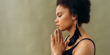 Sentirse perdonado por Dios puede reducir la probabilidad de disculparse