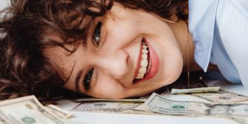 Dinero y felicidad: Existen diferencias entre los ingresos y la satisfacción financiera