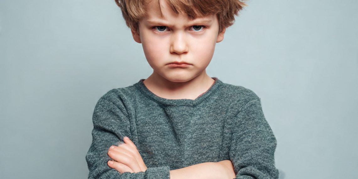 Padres críticos, hijos menos indulgentes